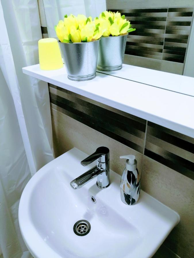 Zpula Center Studio Apartments المظهر الخارجي الصورة