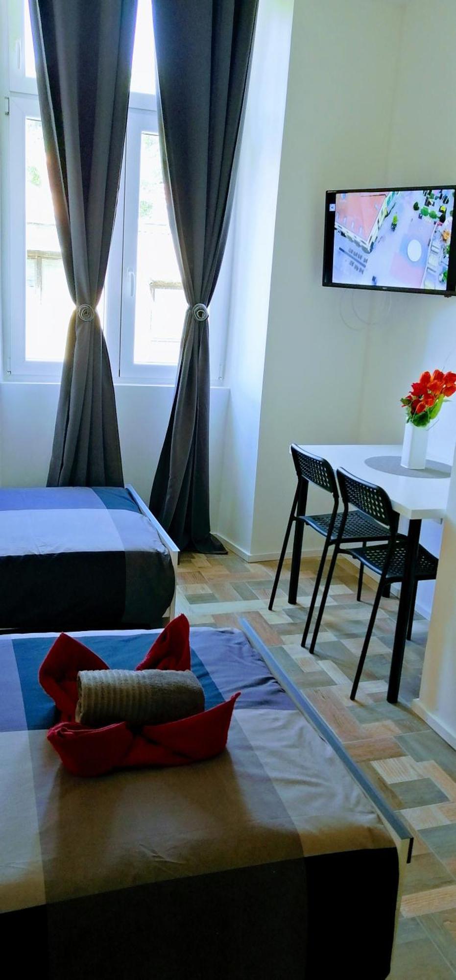 Zpula Center Studio Apartments المظهر الخارجي الصورة