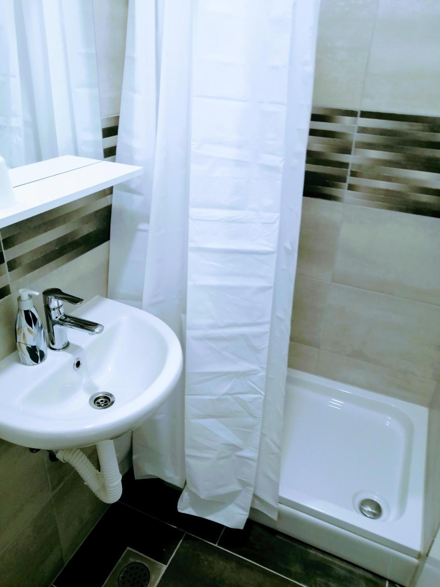 Zpula Center Studio Apartments المظهر الخارجي الصورة